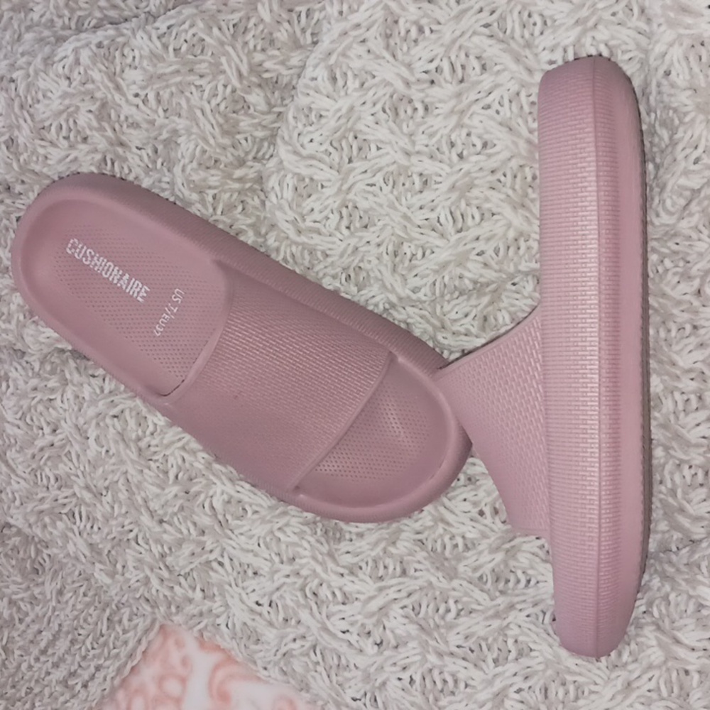 Cushionaire Rose Pink Platform Slides - Picture 2 of 4